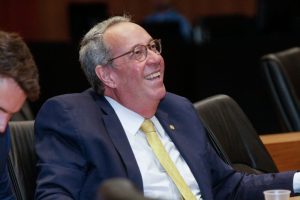 Álvaro Porto reafirma votação da LOA: “Não sou subserviente a ninguém”