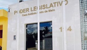 Câmara Municipal de Palmeirina Realiza Pagamento da 2ª Parcela do 13º Salário aos Servidores