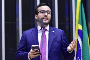 Lula da Fonte aprova PL que concede pensão vitalícia a pacientes com Microcefalia e Síndrome de Guillain-Barré