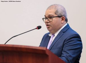 Juiz intima Prefeitura para que se Pronuncie sobre Concurso em Garanhuns