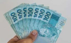 Salário mínimo deve subir para R$ 1.412 em 2024
