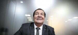 Não há dúvida, quando a certeza vem do povo!