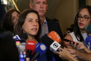 Em evento para reestruturar as forças da polícia, Raquel sinaliza que segurança será prioridade em 2024