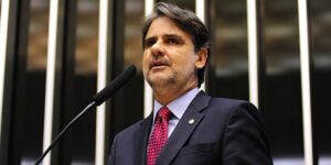 Raul Henry será secretário de Relações Institucionais do Recife