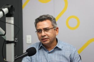 Presidente do PT defende debate sobre apoio do partido a Raquel Lyra