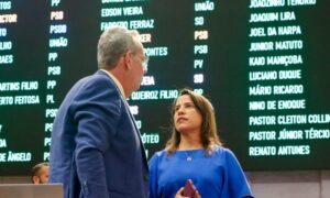 Álvaro Porto cobra a Raquel Lyra pagamento de emendas e ela cobra dele aprovação de empréstimo