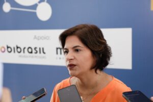 Vice-governadora Priscila Krause e 31 prefeitos se filiam ao PSD em evento comandado por Raquel Lyra no Recife