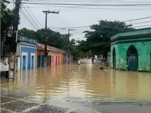 Com reforço do Governo do Estado Igarassu tenta acelerar resposta aos estragos causados pelas chuvas