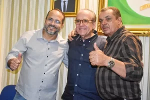 Senador Fernando Dueire Visita Lajedo e Reafirma Compromissos com o Prefeito Erivaldo Chagas
