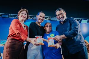 Raquel anuncia Expansão do Programa Leite para Todos. Leite será Distribuído para famílias em todo o Estado