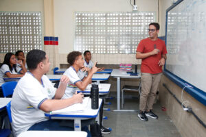 História de Pernambuco: ensino obrigatório nas escolas estaduais pode ter início em 2026