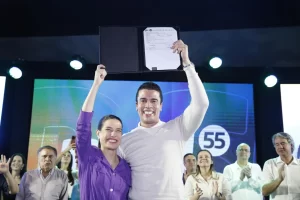 Em clima de campanha, Raquel Lyra sobe o tom contra PSB durante ato em Caruaru: ‘prometeram e não fizeram’