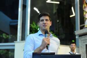 João Campos cumpre agendas no Agreste e Sertão