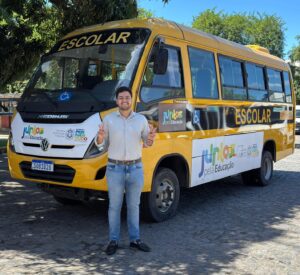 Novo Ônibus Reforça a Frota do Município de Calçado