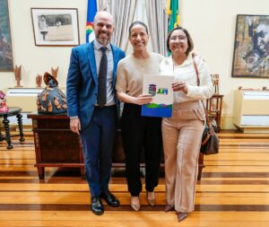 Em Audiência no Palácio das Princesas, Prefeita Rivanda apresenta demandas de Jupi à Governadora