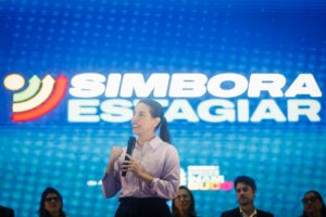 Pernambuco lança maior programa de estágio da história do estado