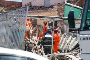 Tragédia em Olinda: prefeitura faz nova vistoria  em área de explosão que matou 2 e feriu 10