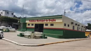 Ministério Público abre dois Inquéritos para investigar supostas irregularidades em Seleção Pública realizada na gestão de 2024 da ex-prefeita Beta Cadengue