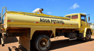 Crise Hídrica em Calçado: Vereadores da Base Cobram Melhorias Urgentes no Serviço de Caminhão-Pipa
