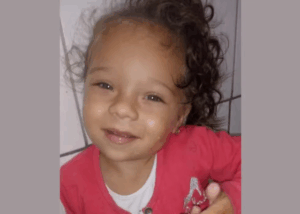 Justiça em Caruaru: Mãe e Companheira Condenadas a 50 Anos por Homicídio de Menina de 2 Anos