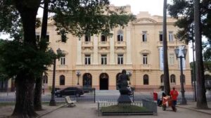 Pernambuco decreta ponto facultativo na véspera da Sexta da Paixão de Cristo