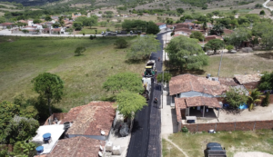 Rivanda Freire inicia Pavimentação Asfáltica e leva Infraestrutura ao Povoado Santa Rita