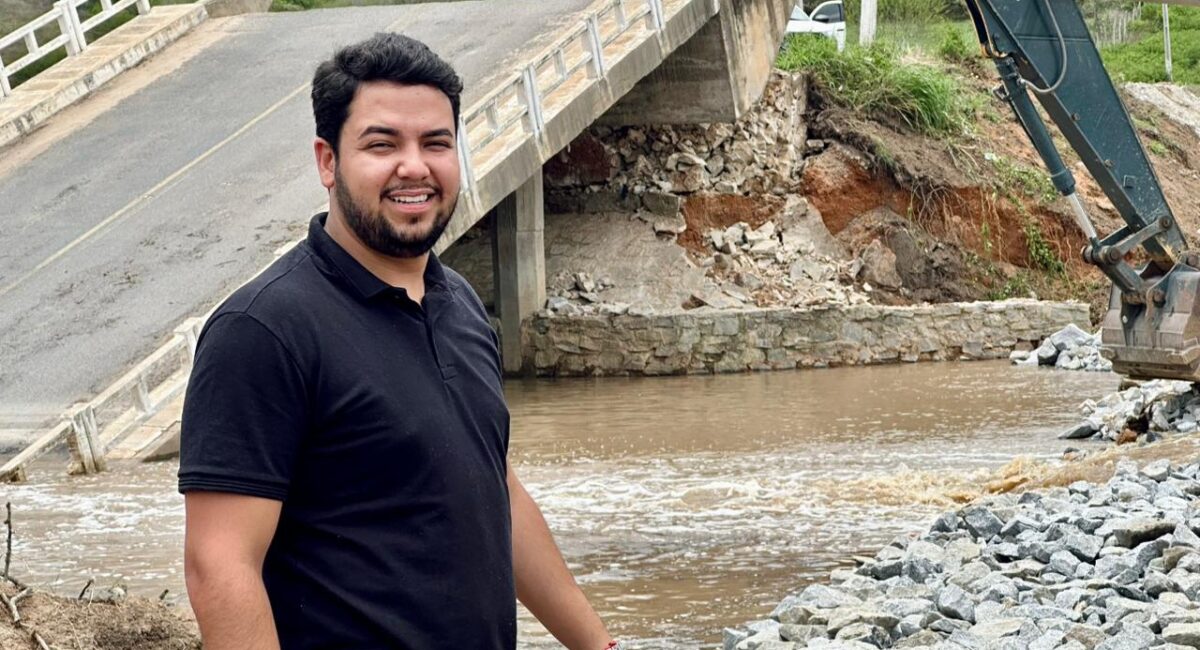 Gestão eficiente em meio à crise: Prefeito Zé Elias demonstra liderança e transparência na recuperação do município