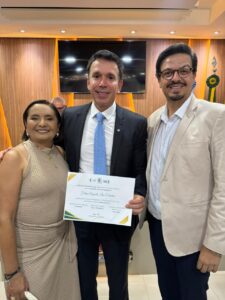 Felipe Carreras recebe título de cidadão de Jupi e anuncia emenda para implantação de Academia da Saúde