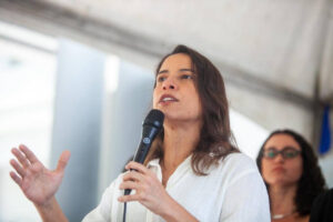 Raquel Lyra: “Não me cobrem em três anos o que tiveram a oportunidade de fazer e não fizeram”